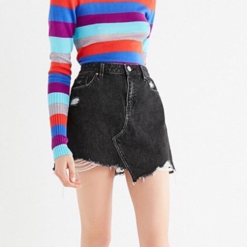 Bdg black distressed mini skirt